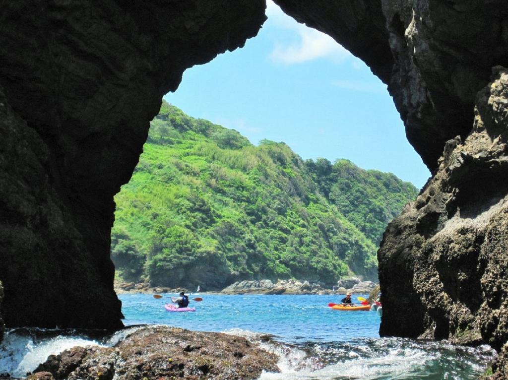 Хостел Amakusa West Coast Backpackers Fu-Raibou Экстерьер фото